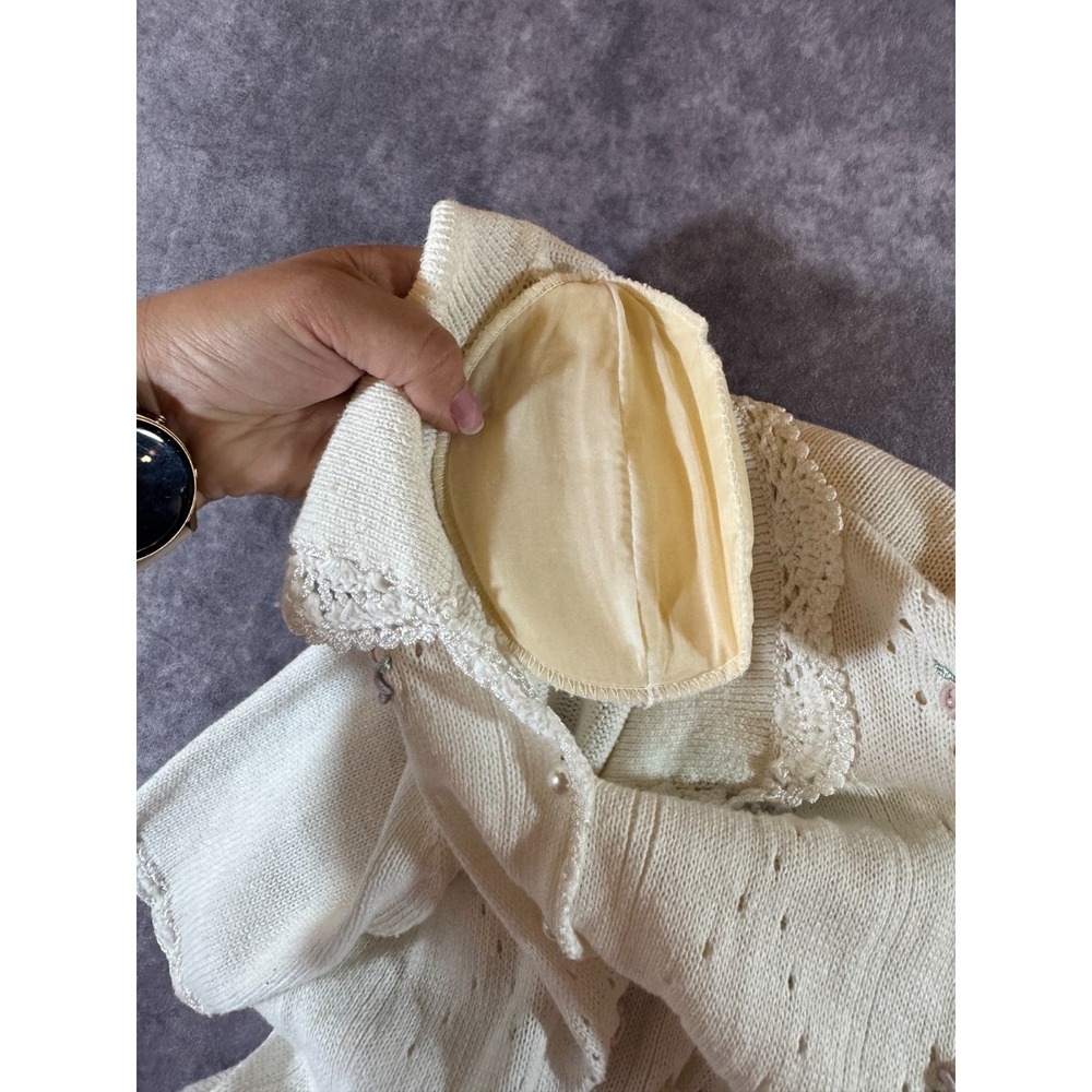 Vintage Koret Cardigan Sweater Womens S Cream Floral Embroidered Scalloped Knit‎ - Picture 5 of 14